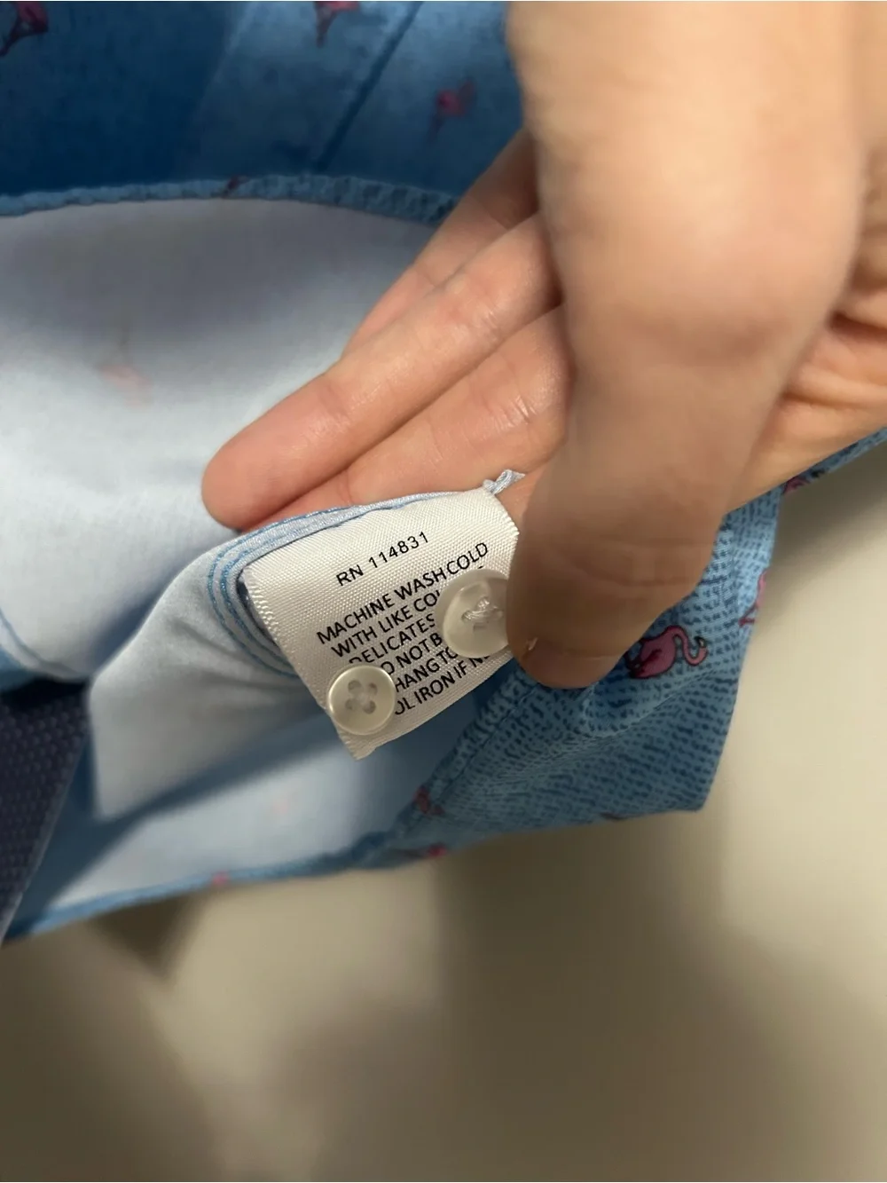 Men's Light Blue Short-Sleeve Button-Down Shirt with Flamingo Print, Size S - Picture 3 of 7